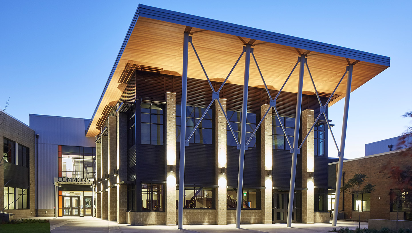 Exterior of school building lit by Lumistik