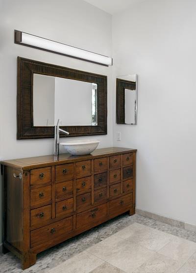 Traditional Square LED Vanity - 2ft and 3ft Decorative LED