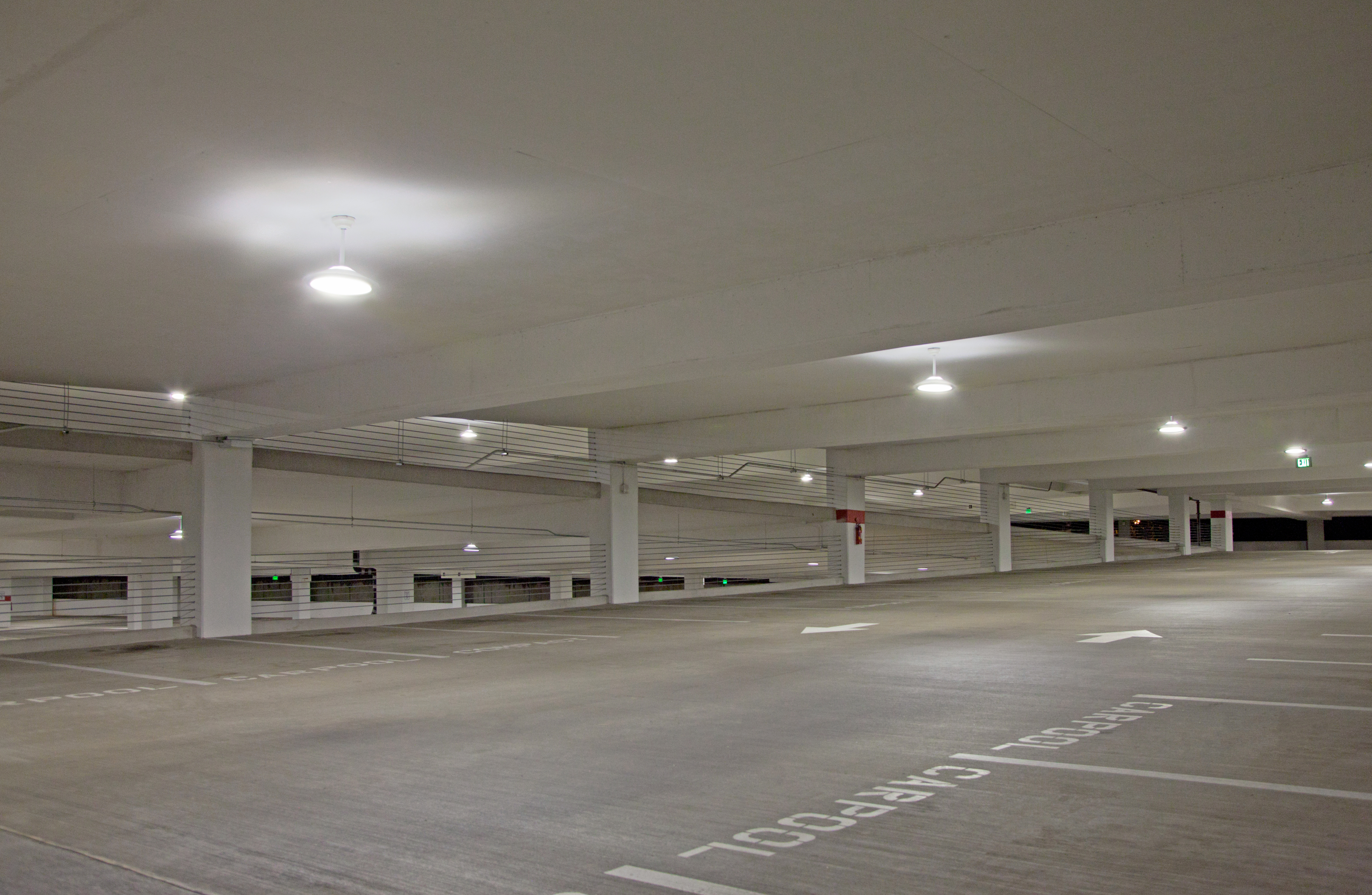 parking garage light fixtures